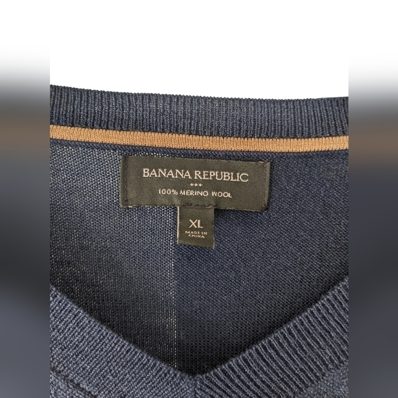 Banana Republic Men's Merino Wool V-Neck Sweater Navy Size XL - Picture 4 of 7